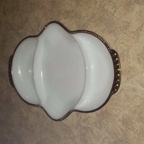 Mid-Century Fire King Oven Ware Milk glass Divided Dish With Gold Details - Picture 4 of 4